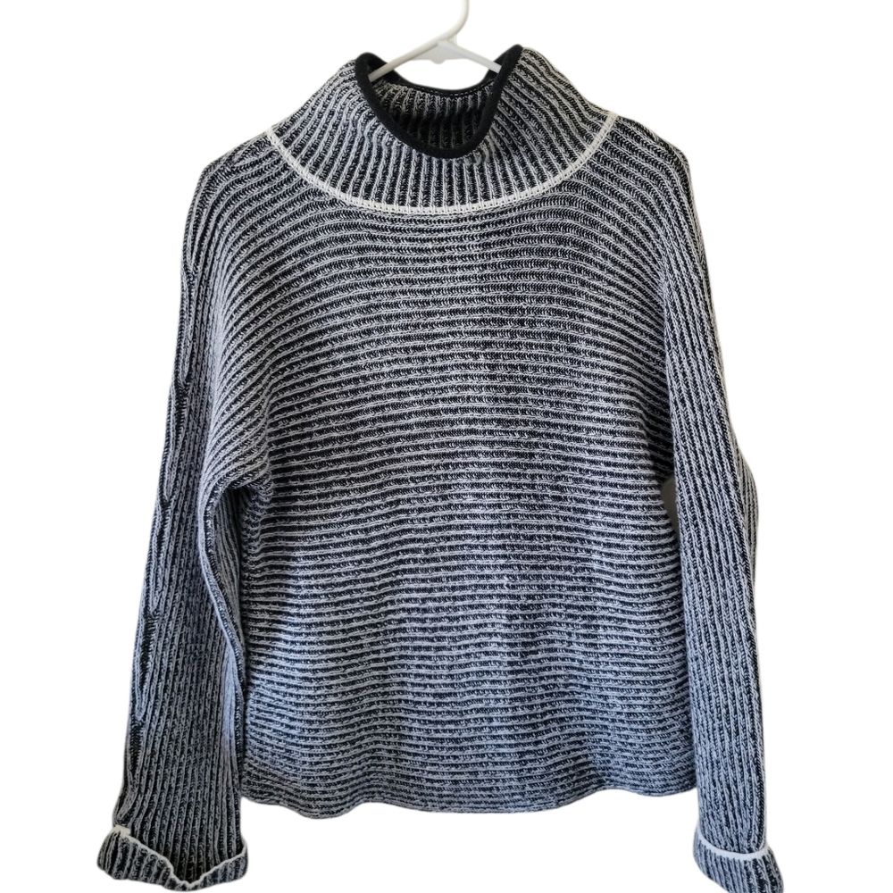 Romeo & Juliet Couture Mock Neck Sweater